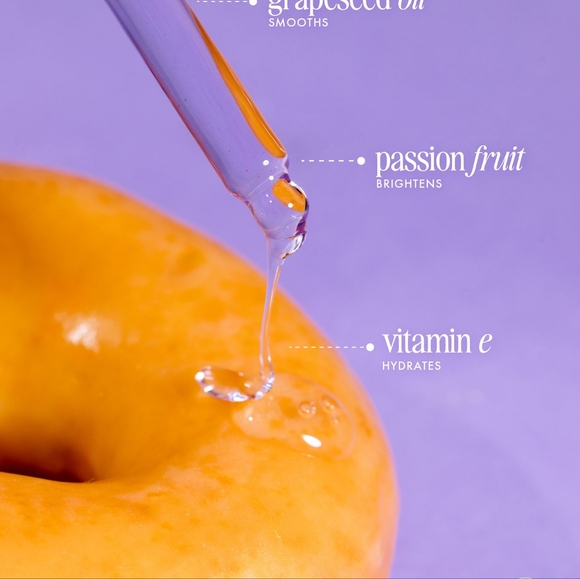 TRULY GLAZED DONUT VITAMIN E BOOST FACIAL SERUM - Picture 5 of 8